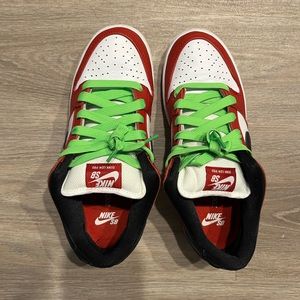Nike SB Dunk Low Pro Sneakers - Chicago